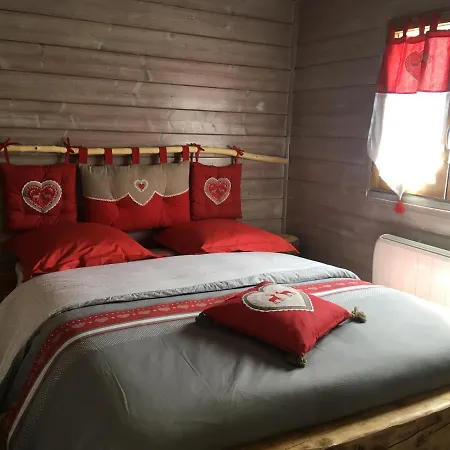 Le Chalet Des Cambuses Saint-Die-des-Vosges Esterno foto